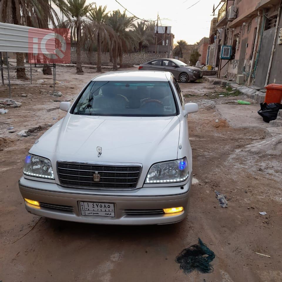 تويوتا كراون